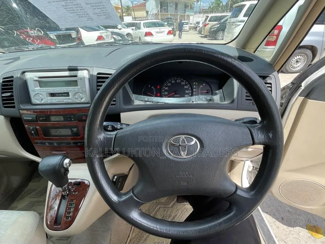 Toyota Corolla Spacio 2008 White