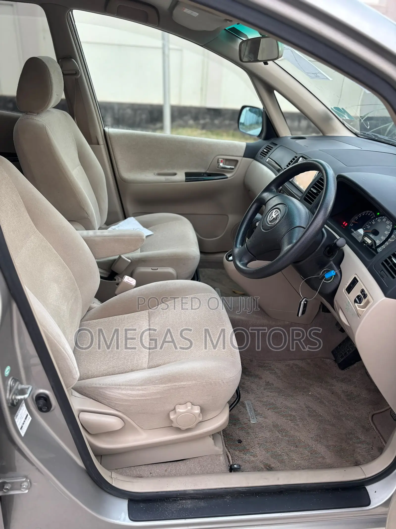 Toyota Corolla Spacio 1.5 X 2007 Gold