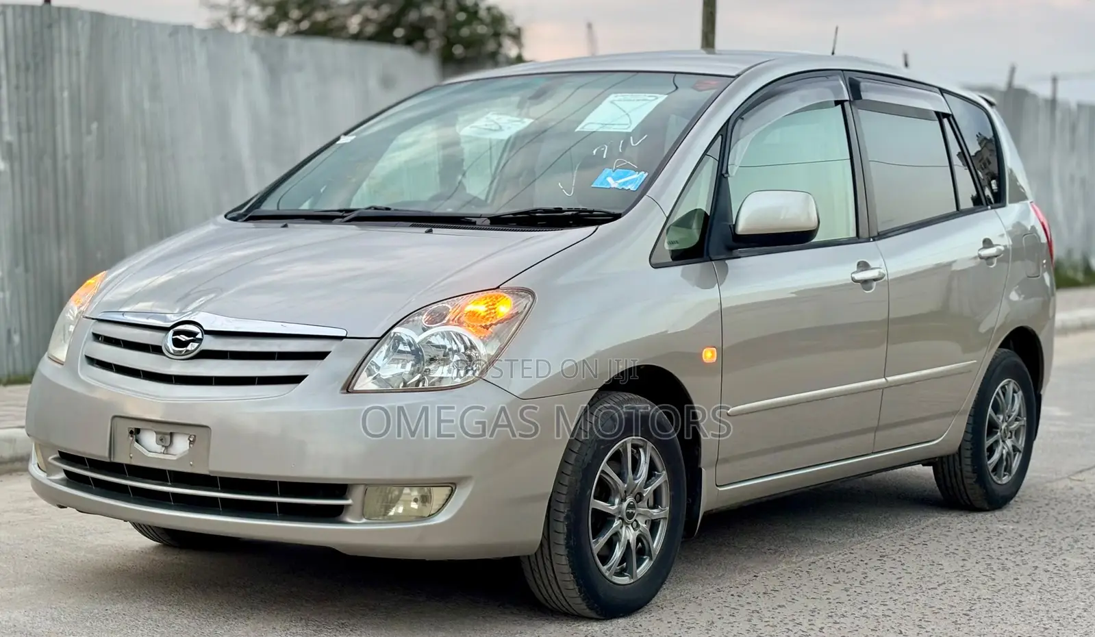 Toyota Corolla Spacio 1.5 X 2007 Gold