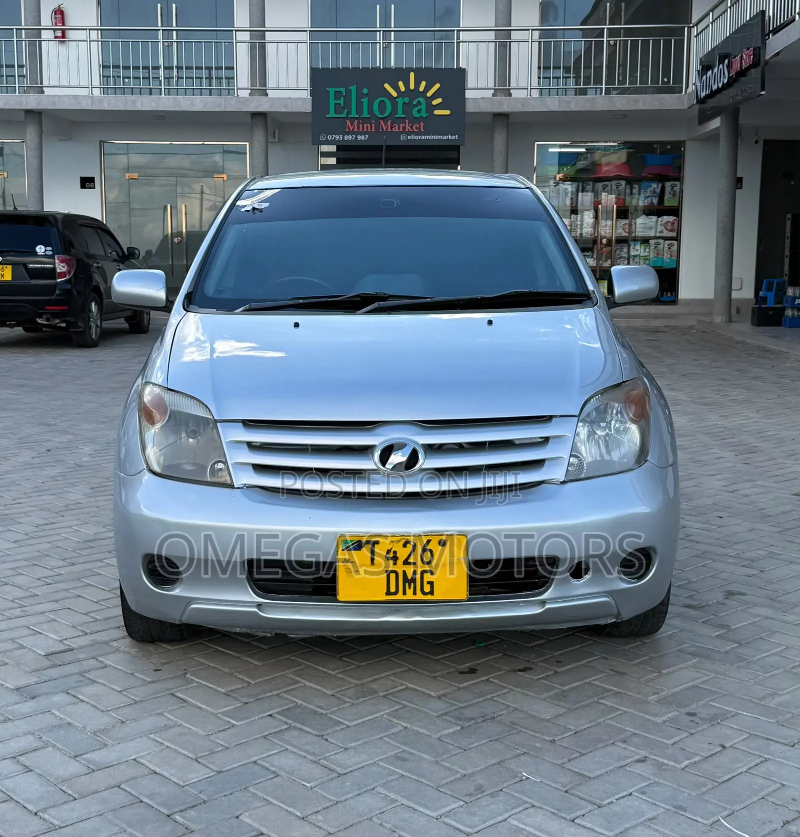 Toyota IST 2006 Silver