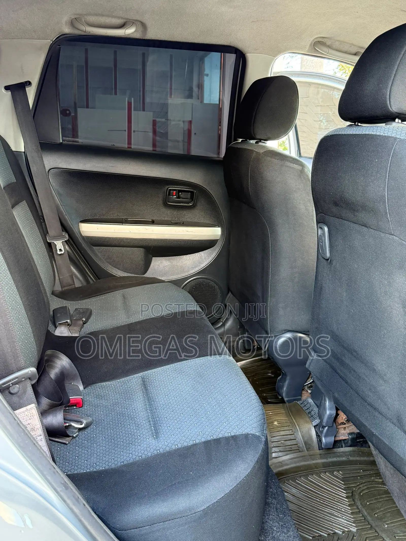 Toyota IST 2006 Silver