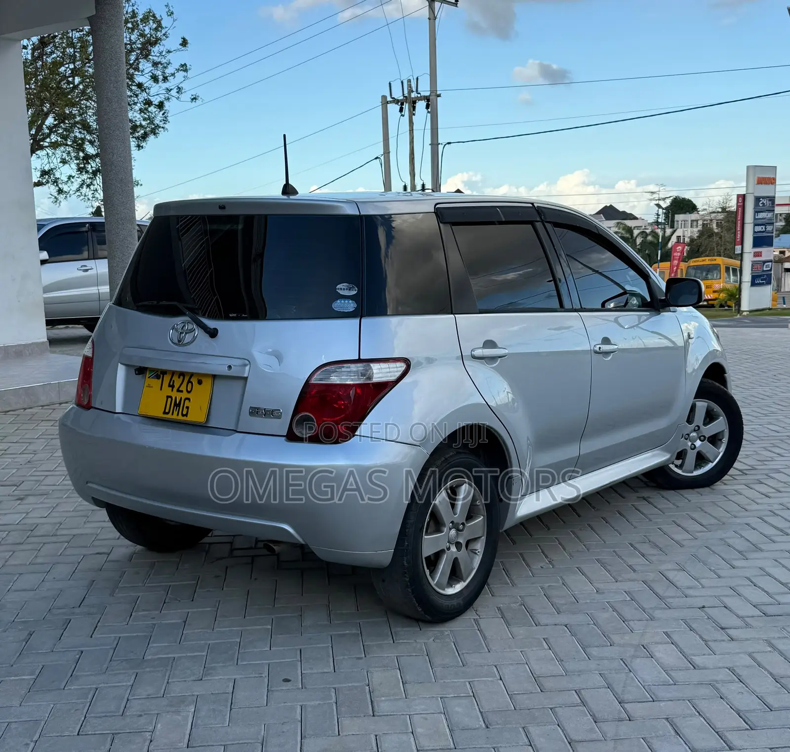 Toyota IST 2006 Silver