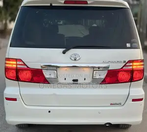 Toyota Alphard 2.4 Petrol FWD 2006 White