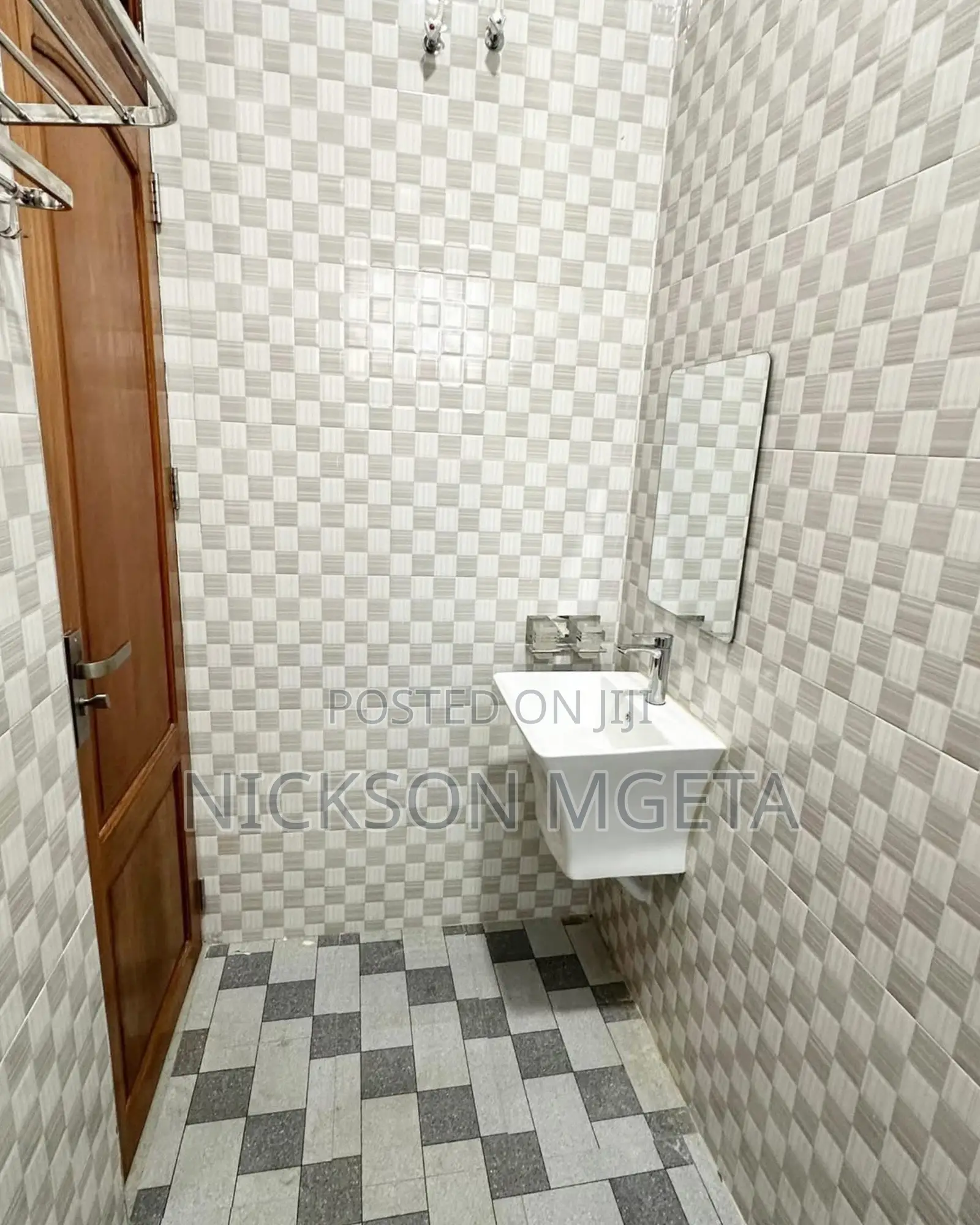 3bdrm House in Dalali Nick Mwanza, Buswelu for rent