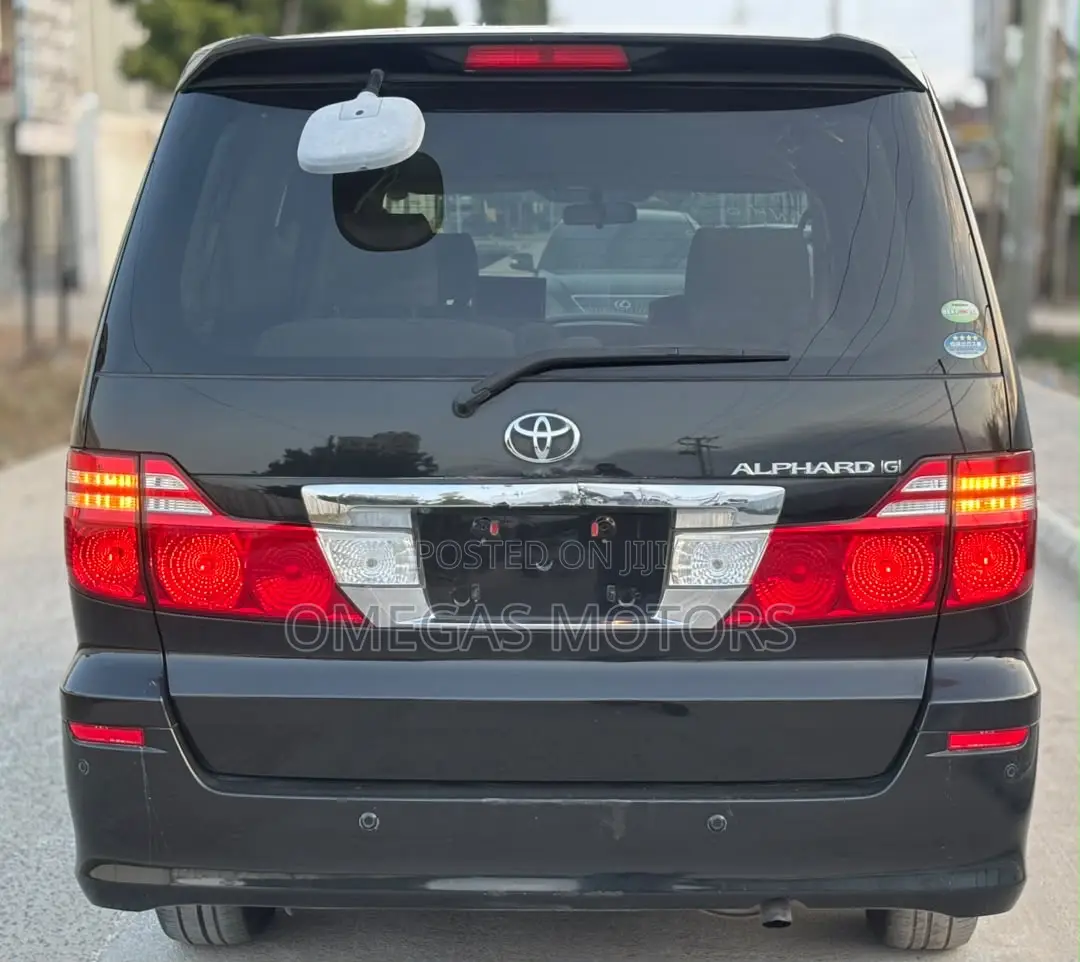 Toyota Alphard 2.4 Petrol FWD 2006 Black