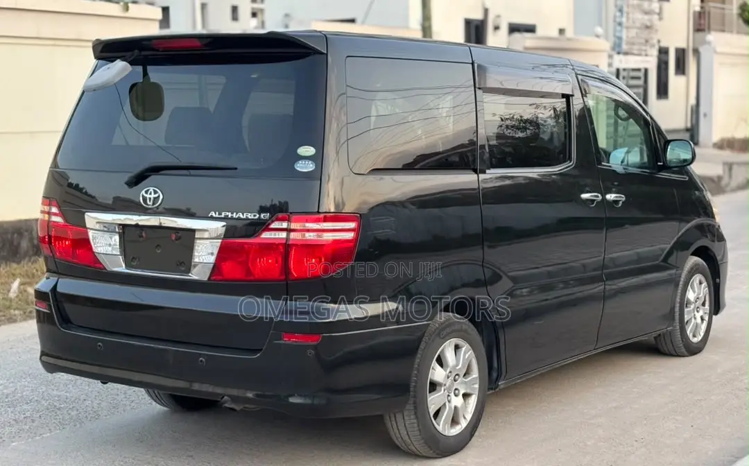 Toyota Alphard 2.4 Petrol FWD 2006 Black