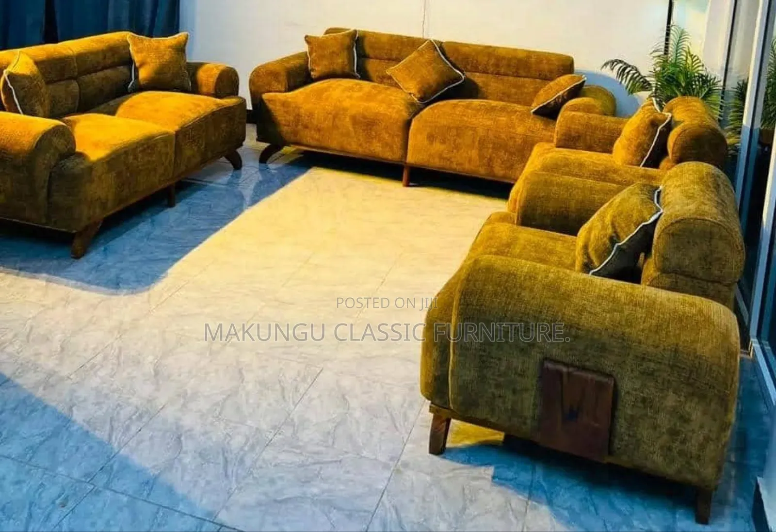 Sofa Sets Za 3,2,1,1 Ni Pure Fabrics Material Na Frame Ni Mbao Ngumu