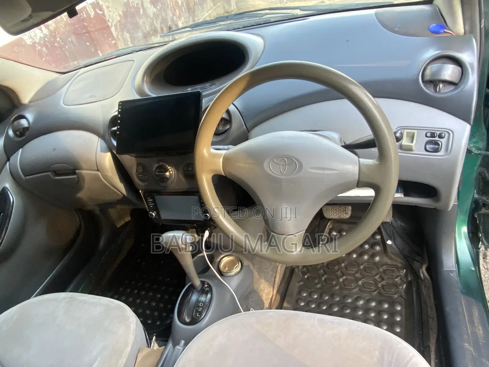 Toyota Vitz 1.0 FWD 3dr 2003 Green
