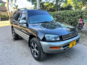 Toyota RAV4 2005 Blue