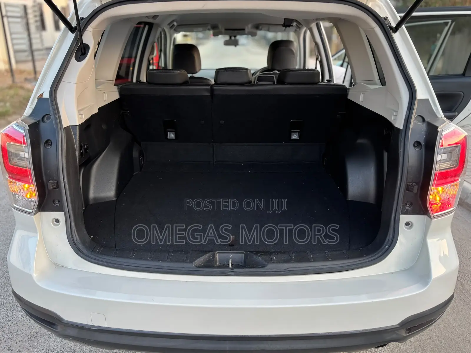 Subaru Forester 2.0XT Premium 4dr SUV AWD (2.0L 4cyl Turbo CVT) 2015 White