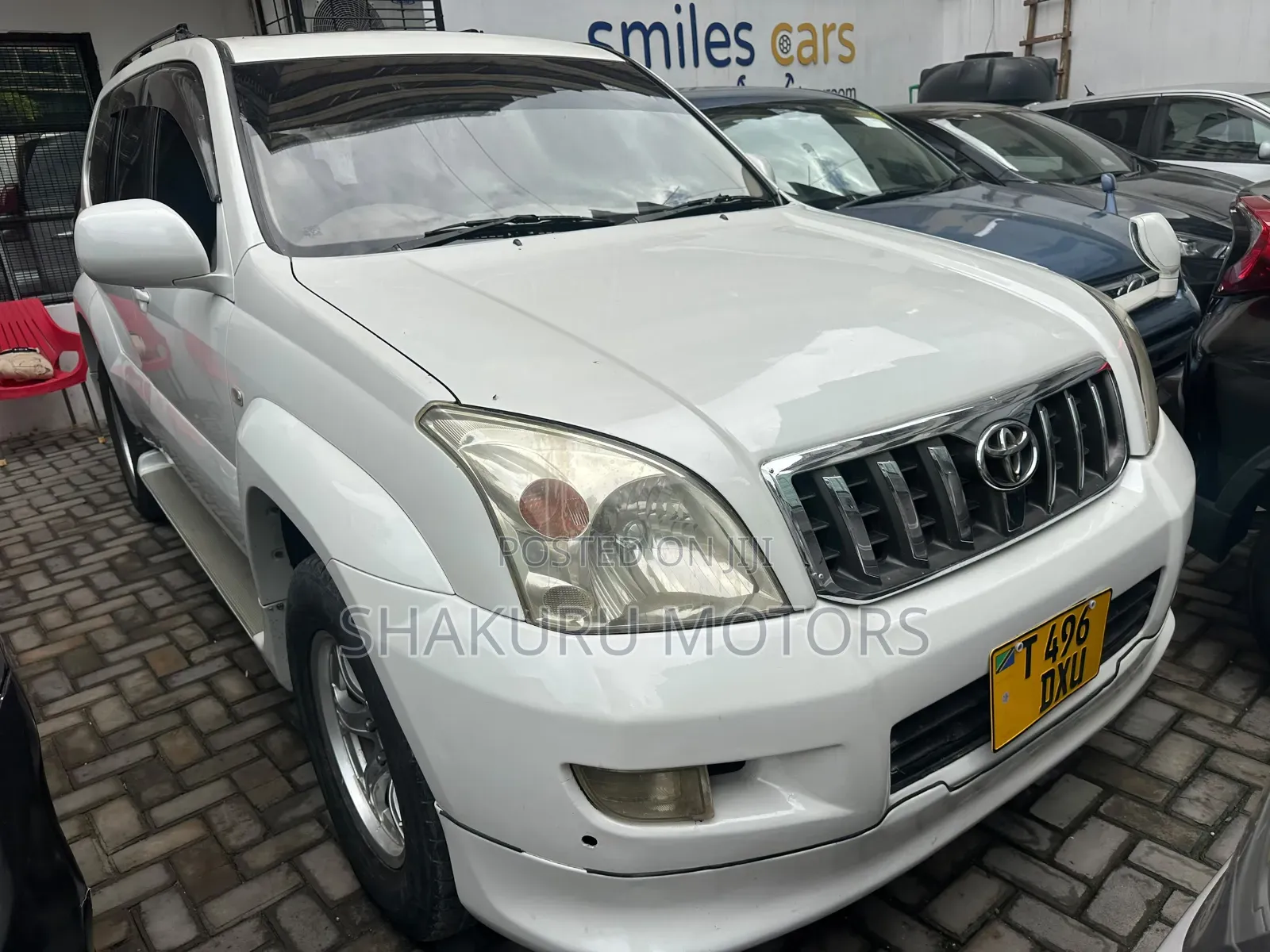 Toyota Land Cruiser Prado 2005 White