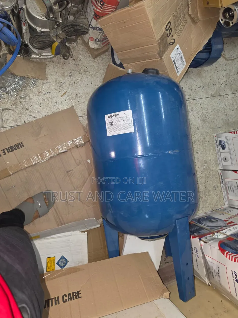 Pressure Tank Lita 300 (La Kusimama)