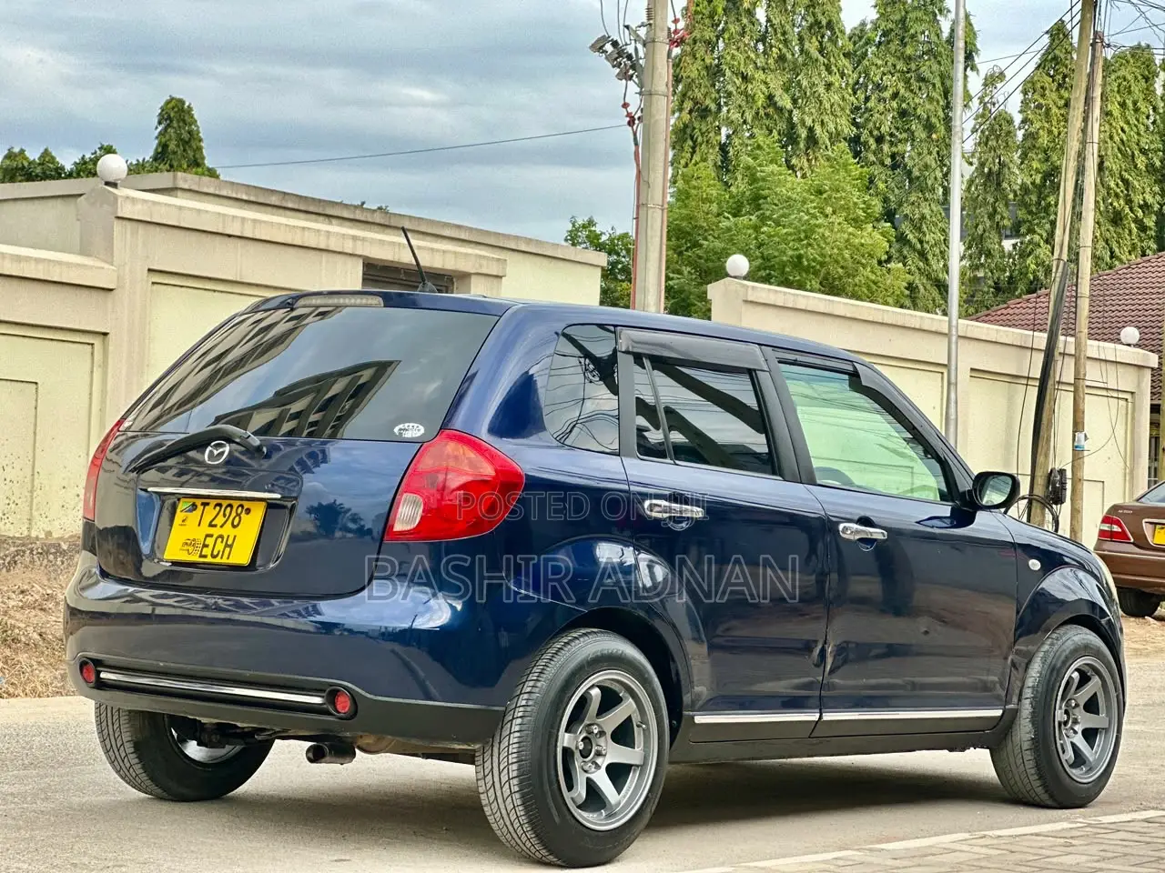Mazda Verisa 2008 Blue