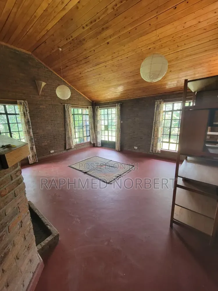4bdrm House in Tanzania Realestates, Njiro for rent