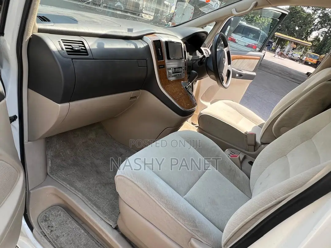 Toyota Alphard 2006 White