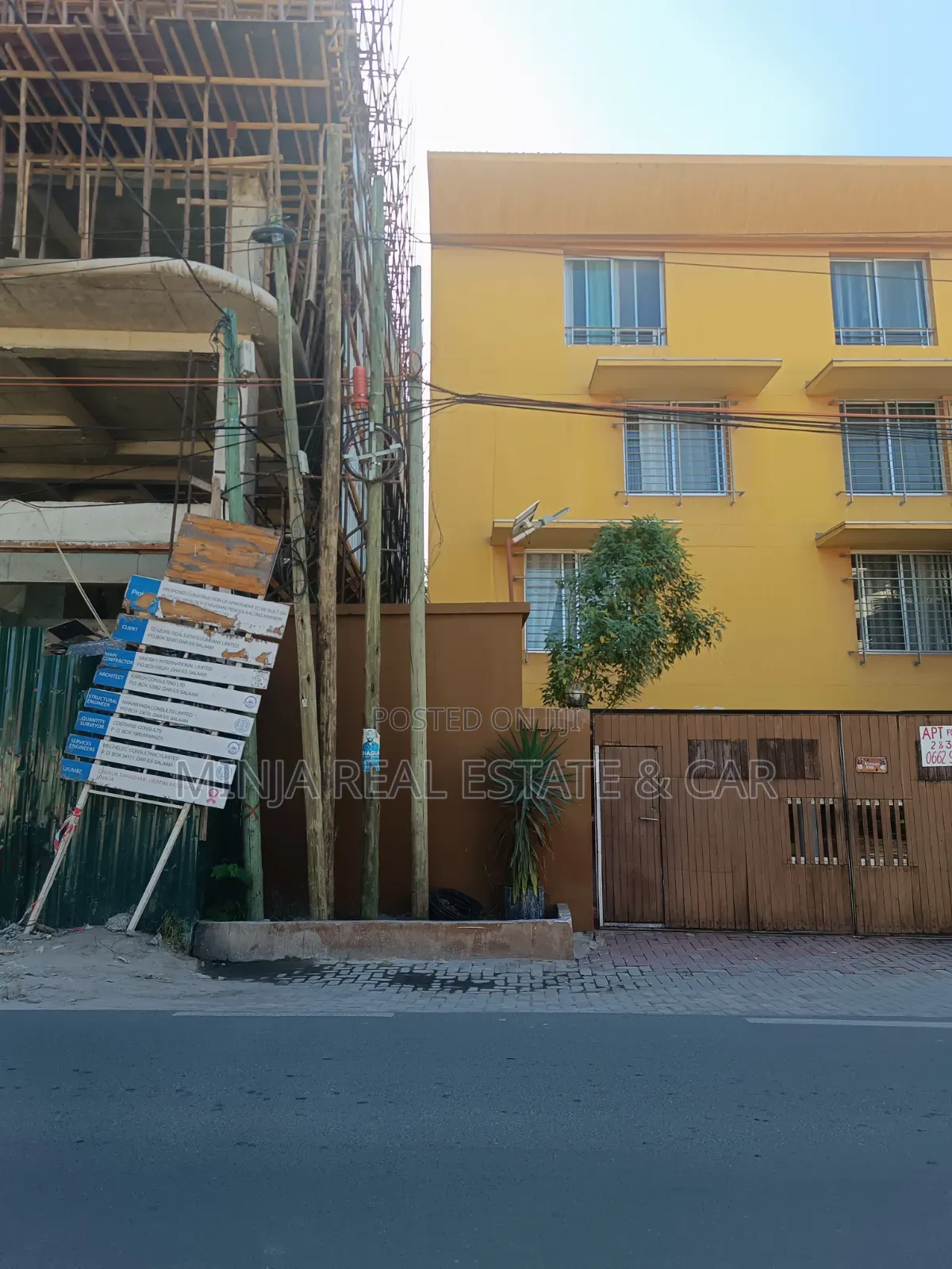 9bdrm House in Msasani for sale
