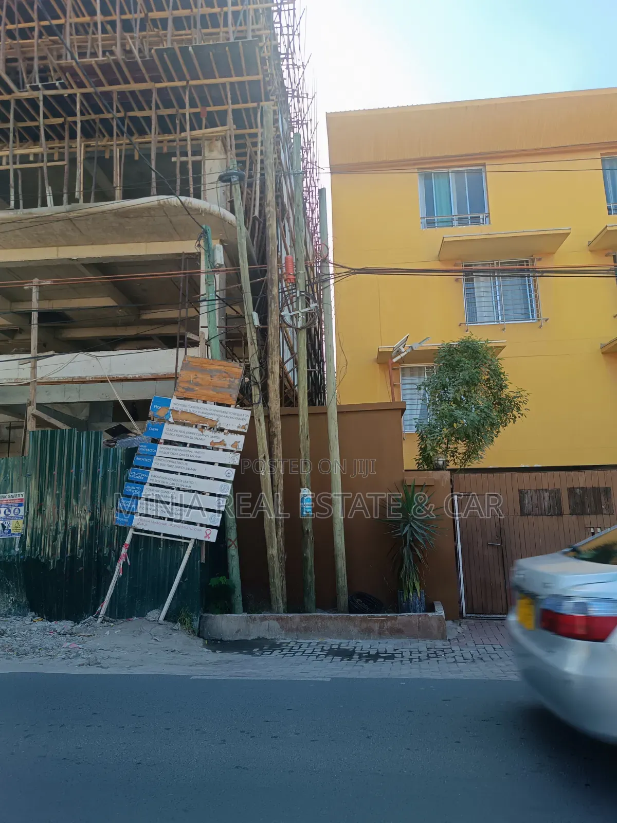 9bdrm House in Msasani for sale
