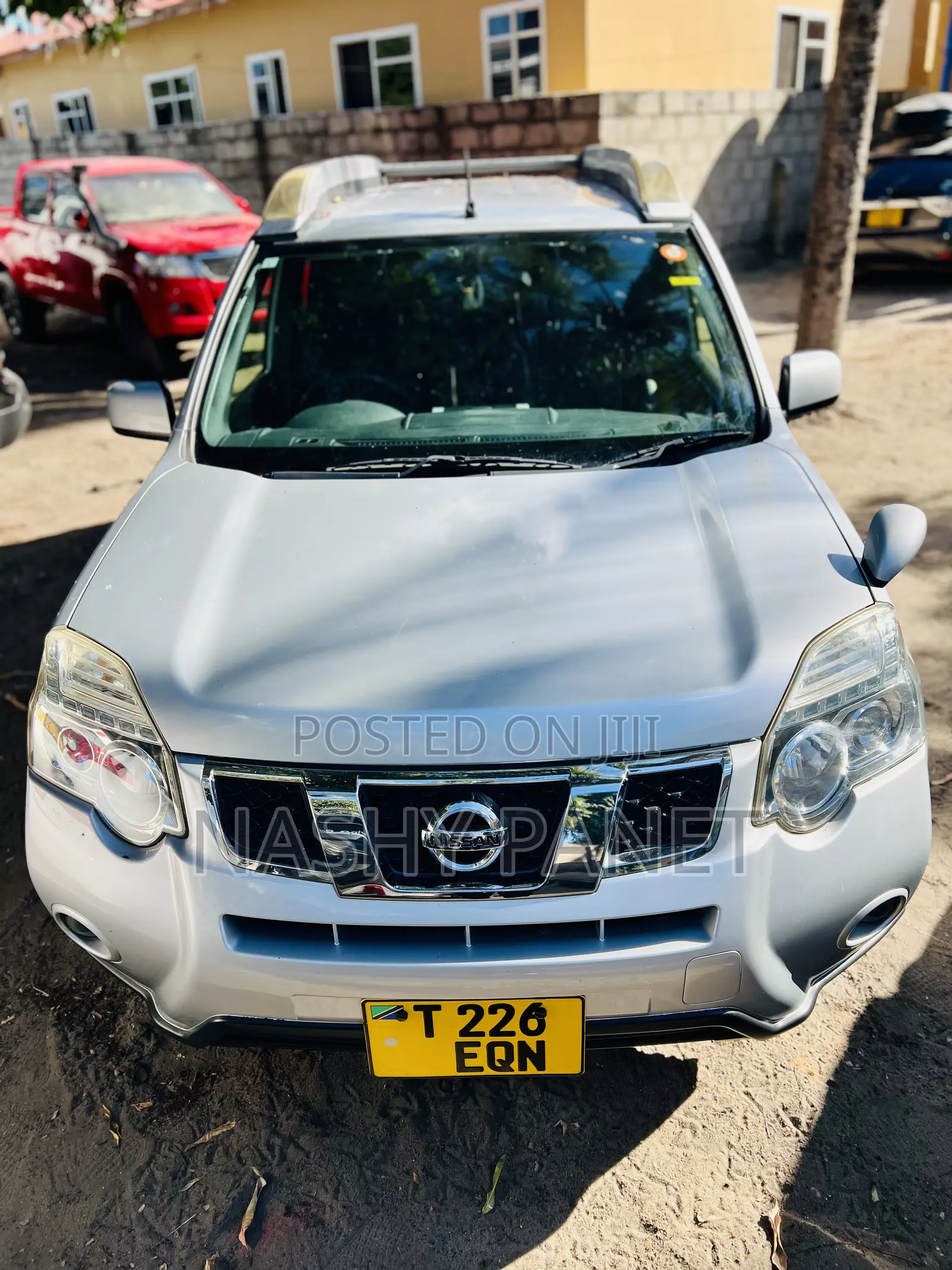 Nissan X-Trail 2.0 Petrol AWD 2014 Silver