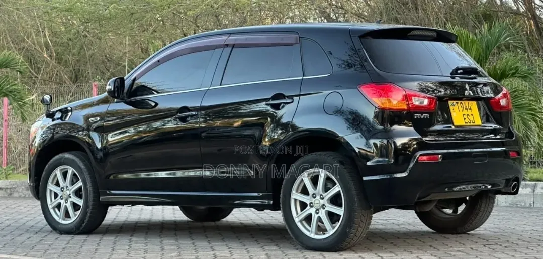 Mitsubishi RVR 2010 Black