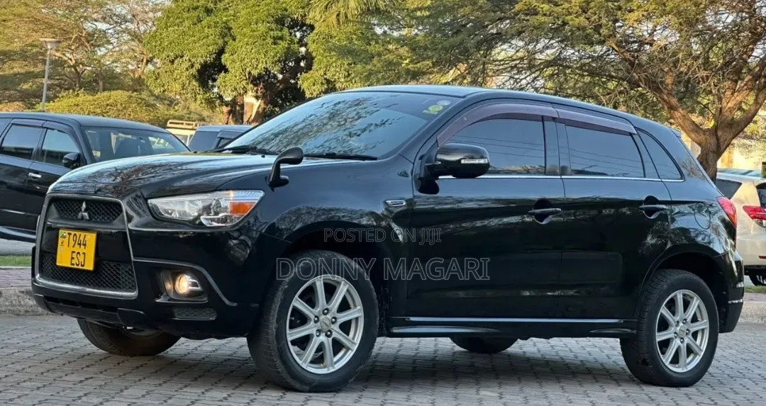 Mitsubishi RVR 2010 Black