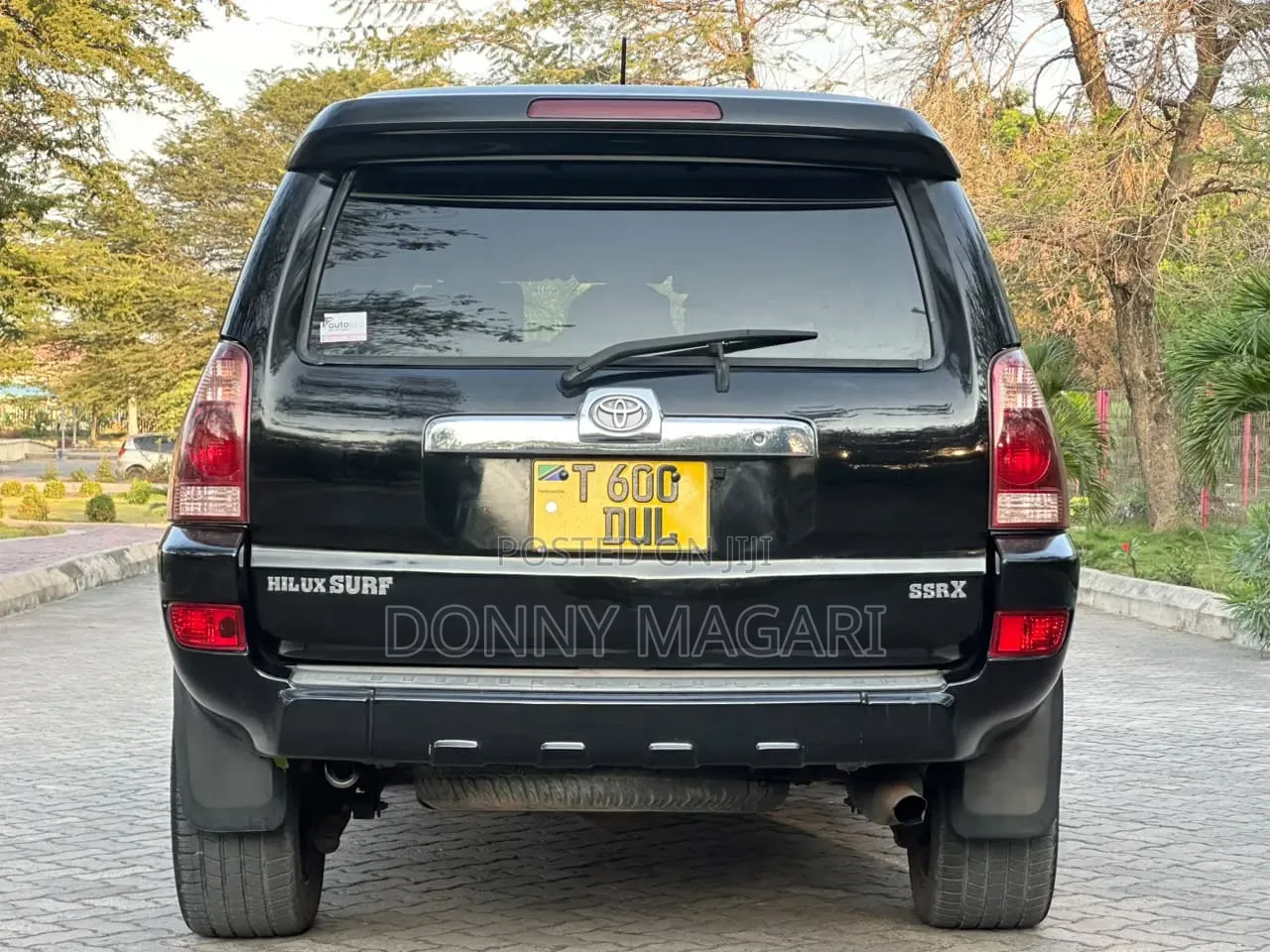 Toyota Hilux Surf 2004 Black