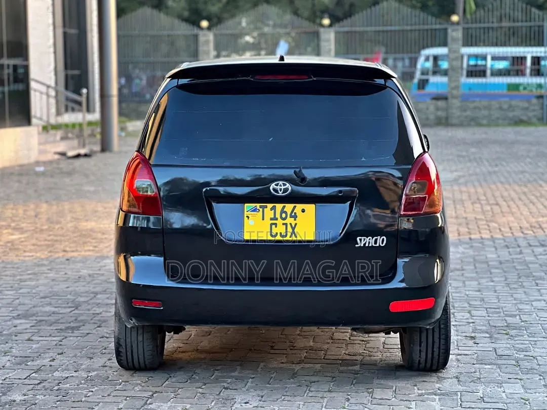 Toyota Corolla Spacio 2006 Black