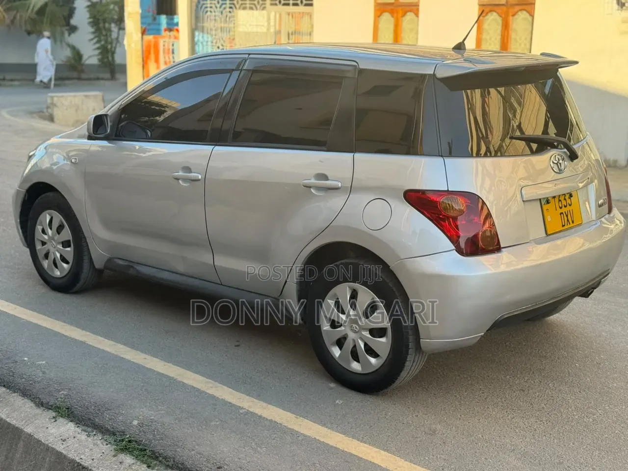 Toyota IST 2004 Silver