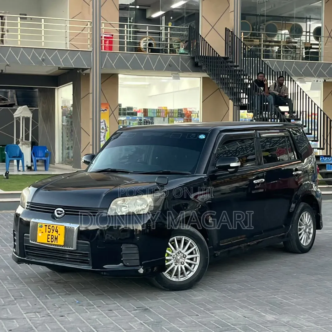 Toyota Corolla Rumion 2009 Black