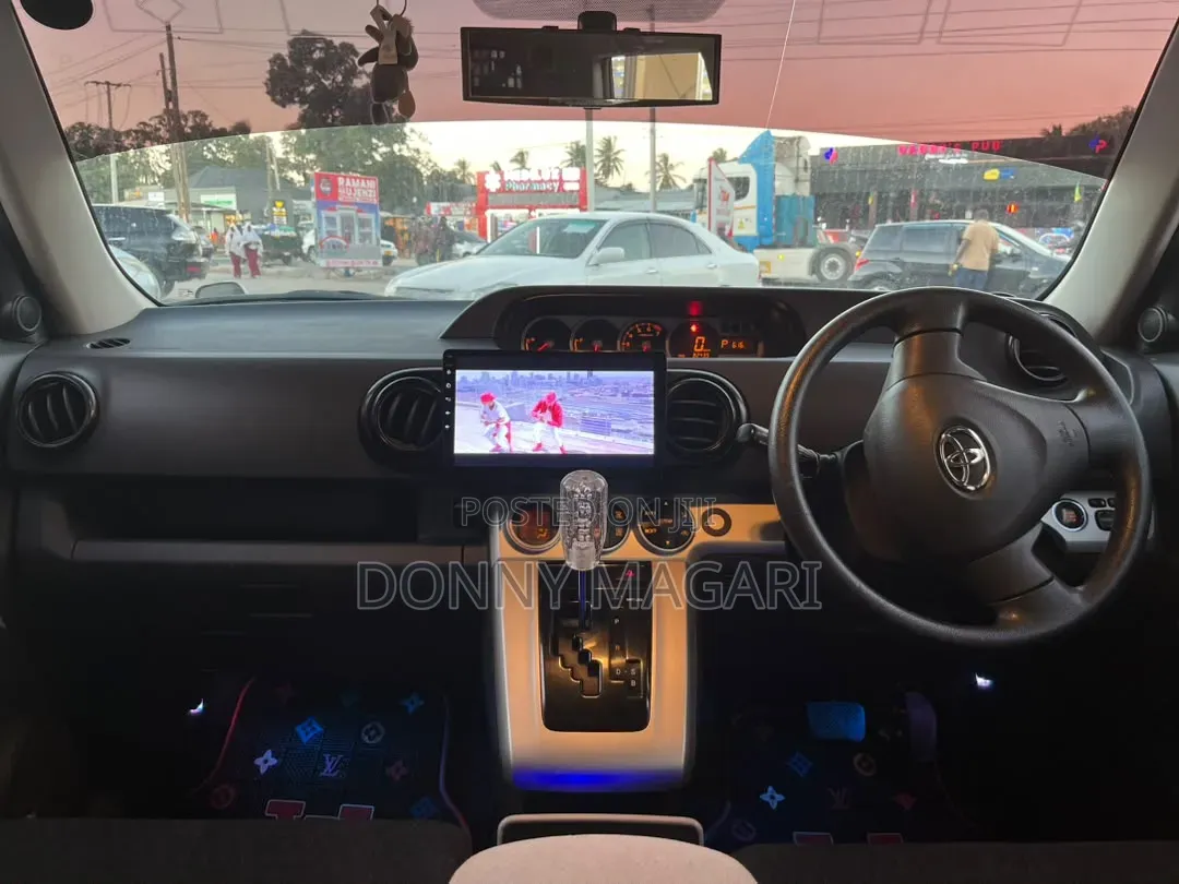 Toyota Corolla Rumion 2009 Black