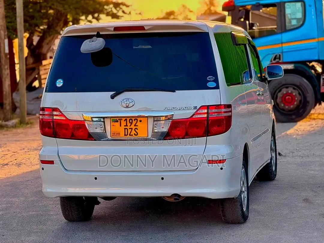 Toyota Alphard 2007 White