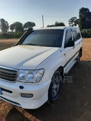 Toyota Land Cruiser 100 4.2 TD 2005 White