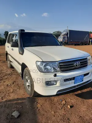 Toyota Land Cruiser 100 4.2 TD 2005 White