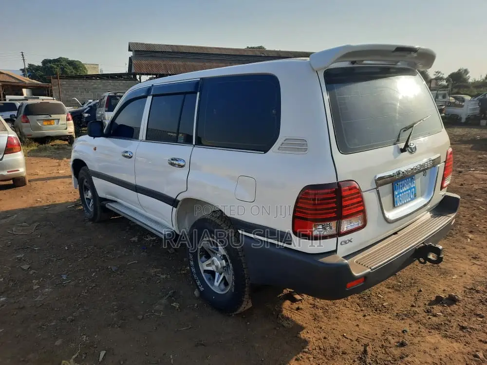 Toyota Land Cruiser 100 4.2 TD 2005 White
