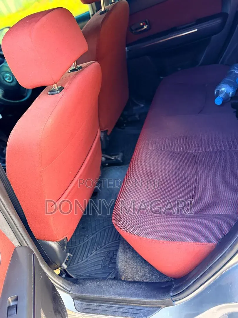 Mazda Verisa 2007 Silver
