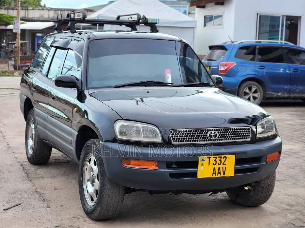 Toyota RAV4 1997 Black