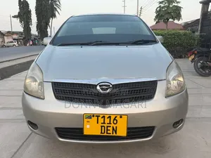 Toyota Corolla Spacio 2005 Silver