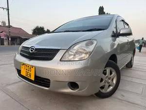 Toyota Corolla Spacio 2005 Silver