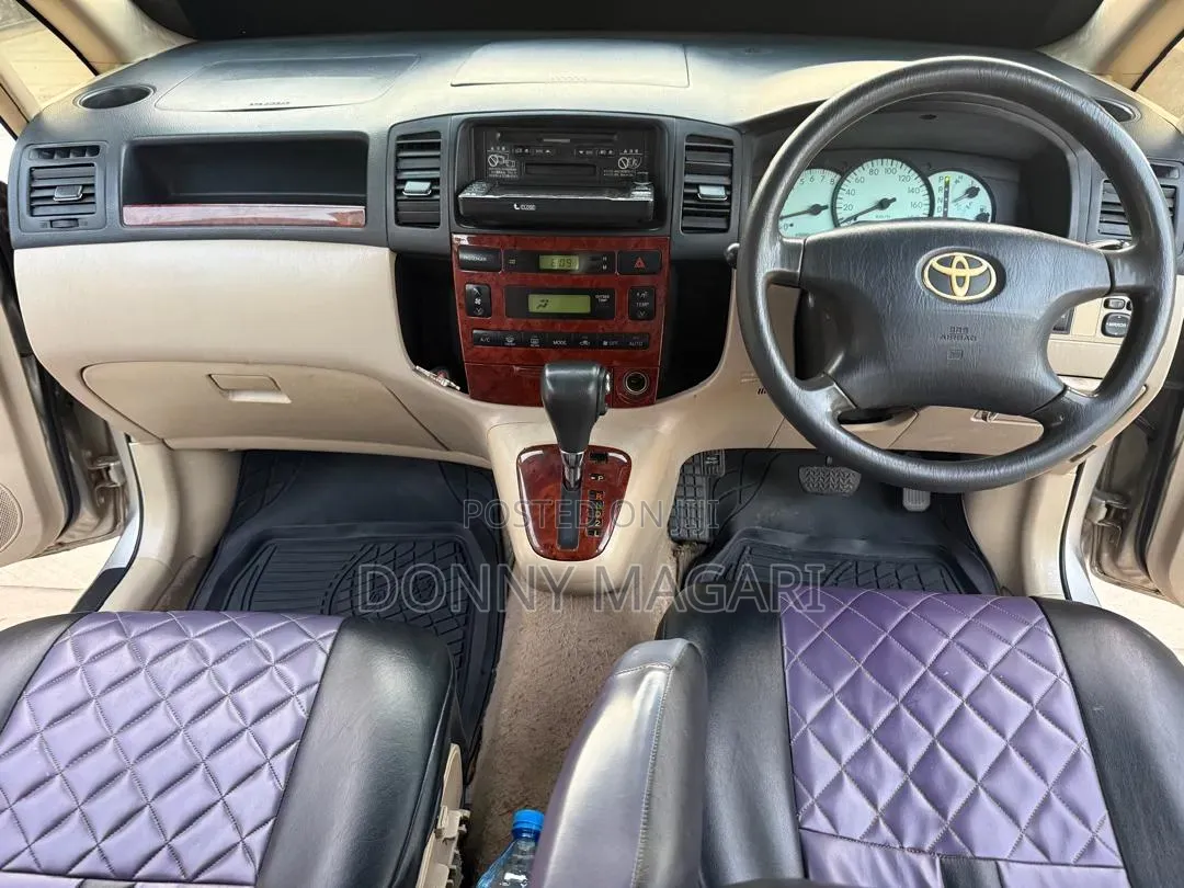 Toyota Corolla Spacio 2005 Silver