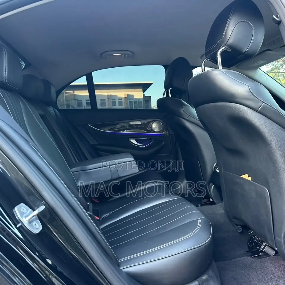 Mercedes-Benz E400 2016 Black