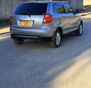 Mazda Verisa 2008 Silver