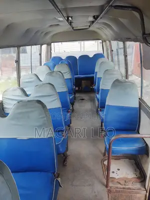 Toyota Coaster 2004 Blue