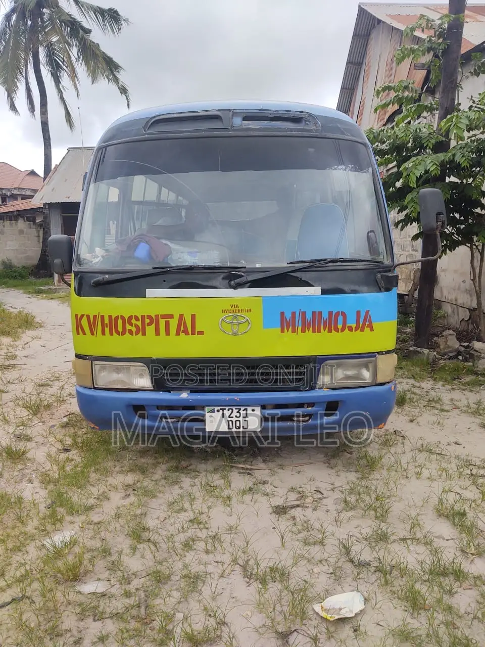 Toyota Coaster 2004 Blue