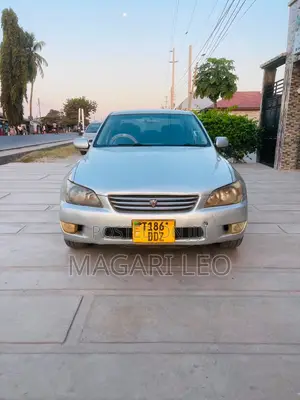 Toyota Altezza 2004 Silver