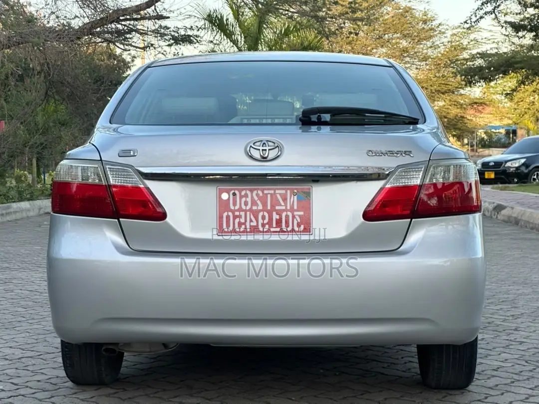 Toyota Premio 2009 Silver