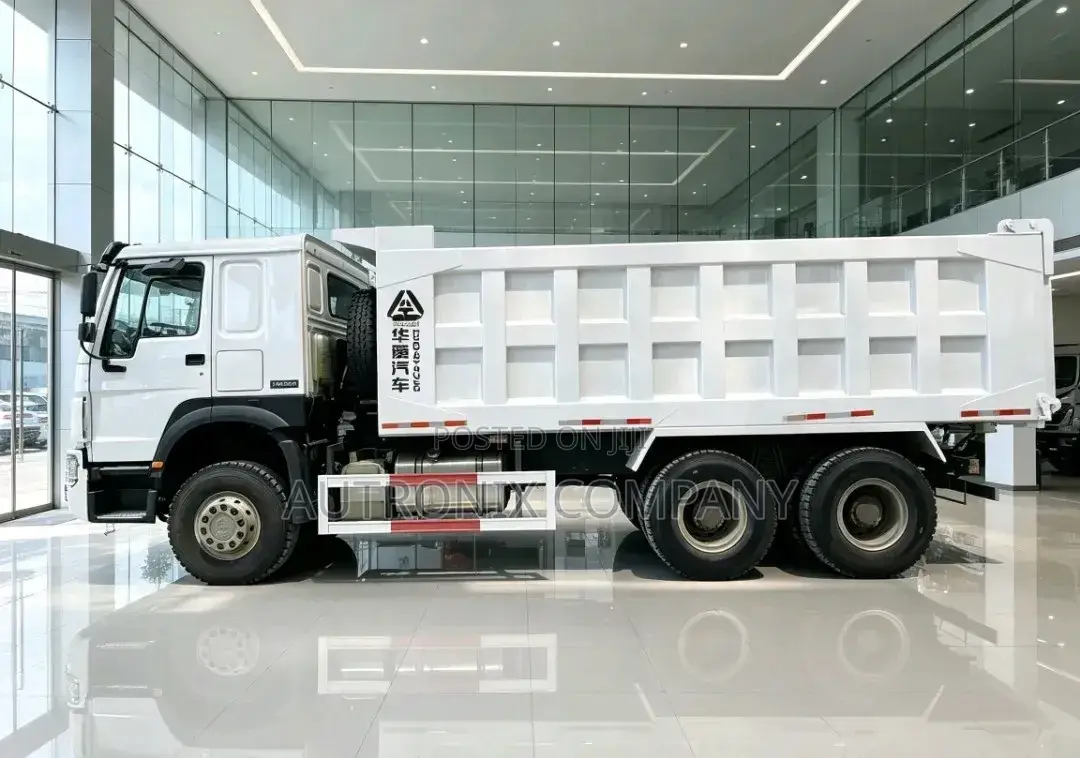 Howo Dump Track 371hp 2024 White
