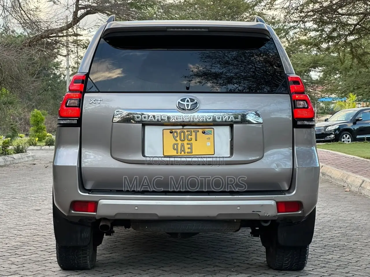 Toyota Land Cruiser Prado 2.7 2020 Gray