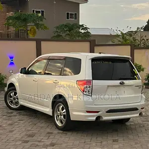 Subaru Forester 2.0D X 2009 White