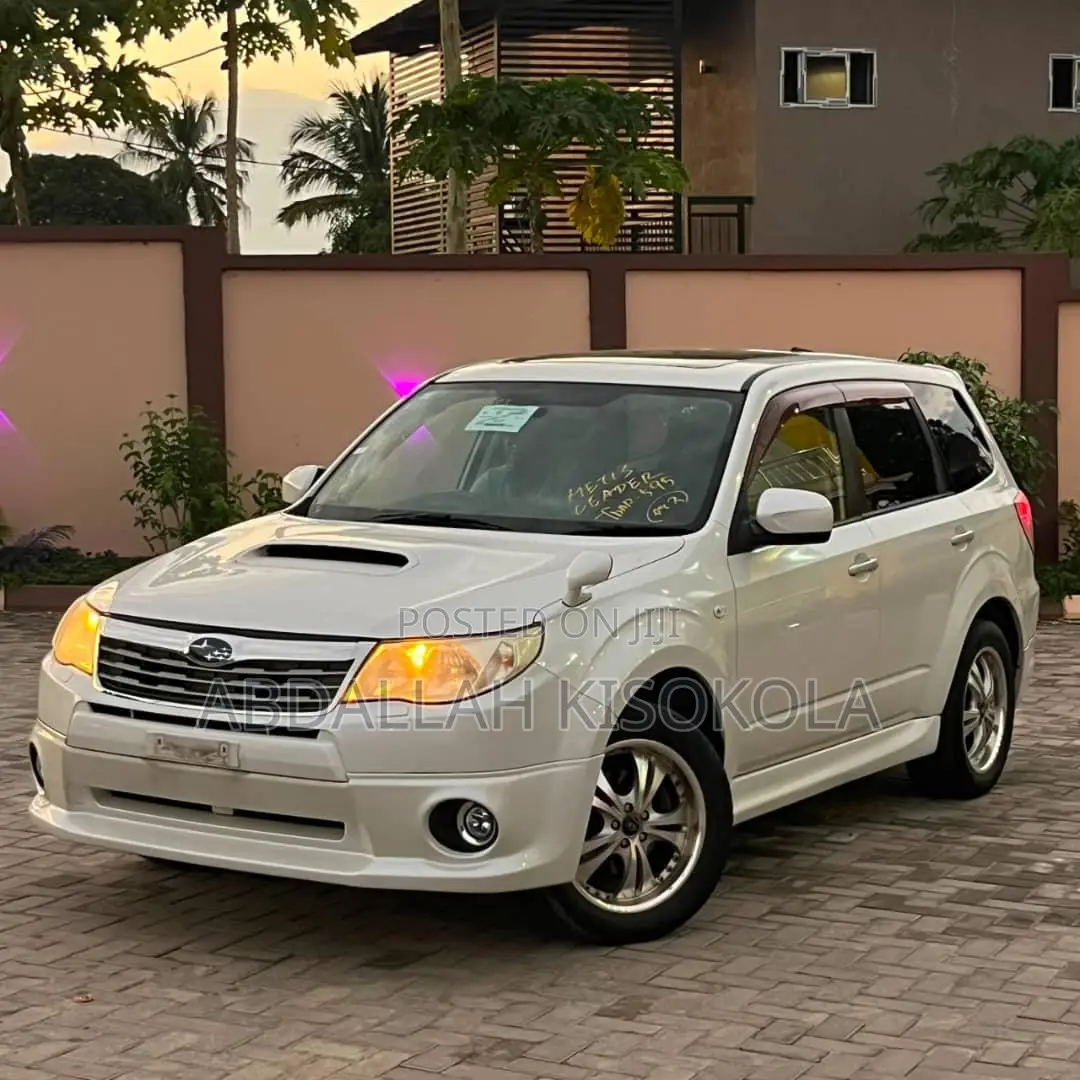 Subaru Forester 2.0D X 2009 White