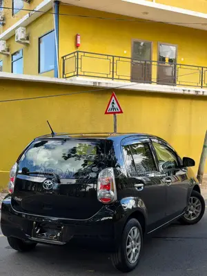 Toyota Passo 1.0 FWD 2012 Black