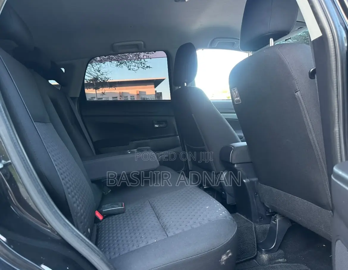 Mitsubishi RVR 2010 Black
